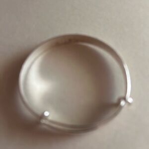 Elegant Silver 925 sterling silver adjustable bracelet.